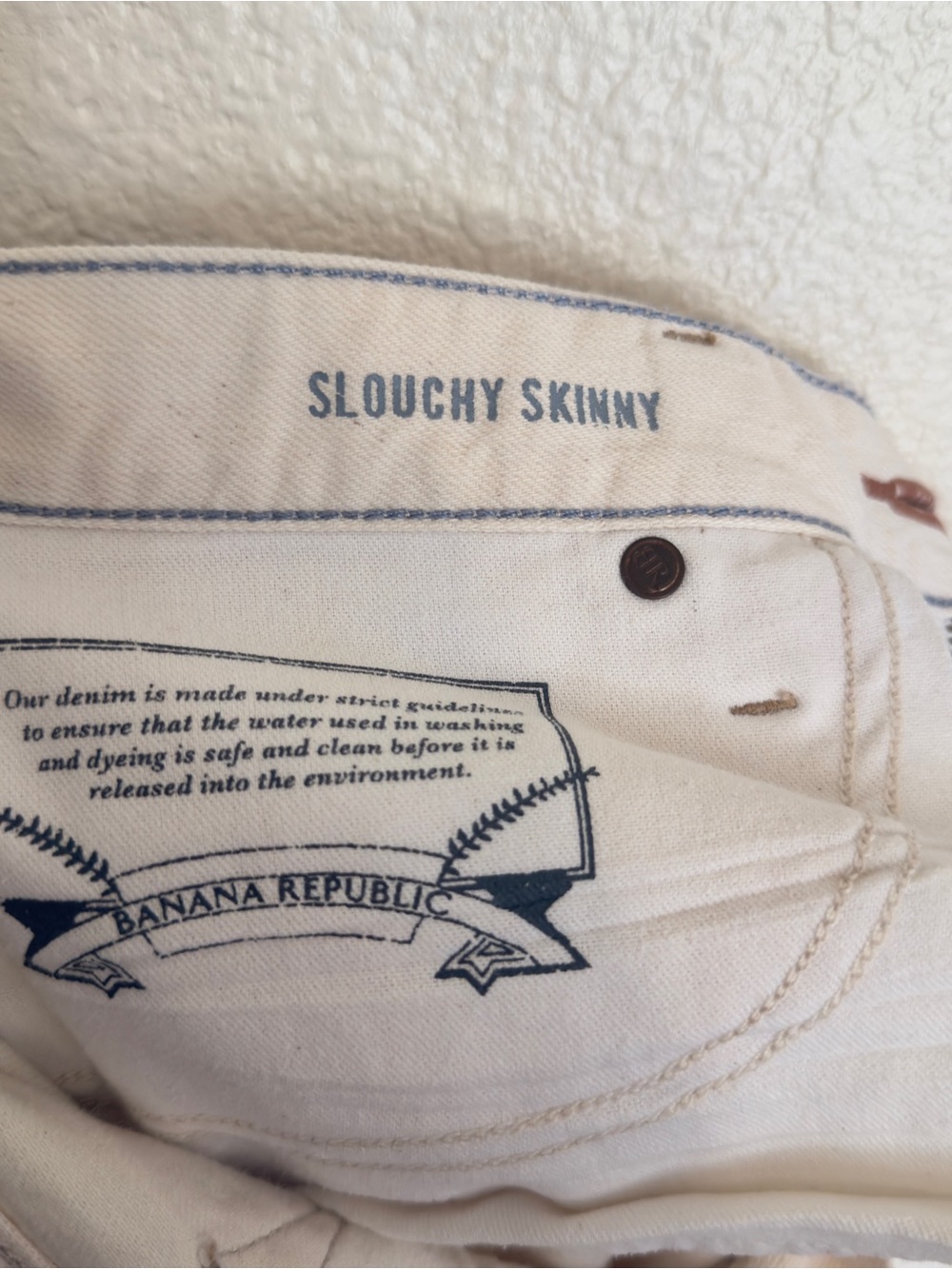 Banana republic slouchy skinny jeans - Picture 5 of 8